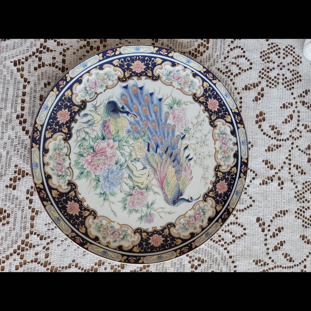 VTG TOYO Japanese Porcelain 10.5" Plate PEACOCK & PEONIES 1970 GOLD TRIM
